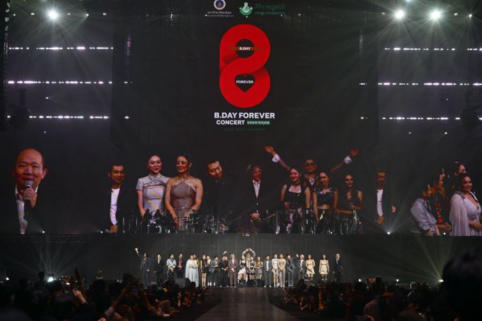 เต็มอิ่มกว่า 10 ชั่วโมง ตรึงใจทุกอารมณ์ ประมวลภาพ “B.DAY Forever Concert” คอนเสิร์ตแห่งความคิดถึง
