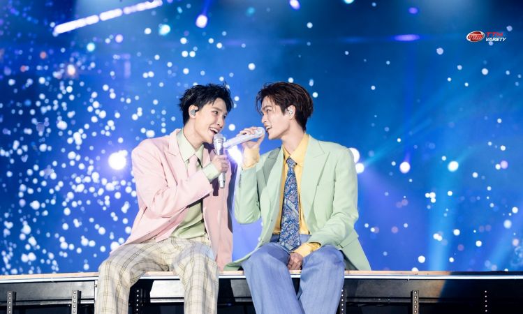 “ขอบคุณที่ยังอยู่กับพวกเราในช่วงเวลา” ประมวลภาพ “จูเนียร์-มาร์ค” จัดเต็มโชว์ครบรสในคอนเสิร์ตครั้งใหญ่ “JUNIOR MARK SunnyMoon CONCERT”