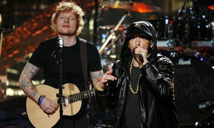 ชม Eminem ขึ้นเวทีพร้อม Ed Sheeran โชว์เพลง Stan ซิงเก