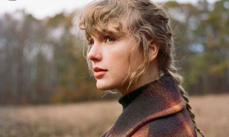 อัลบั้ม Evermore ของ Taylor Swift ทำลายสถิติแผ่นเสียงขายดีที่สุดในอเมริกา